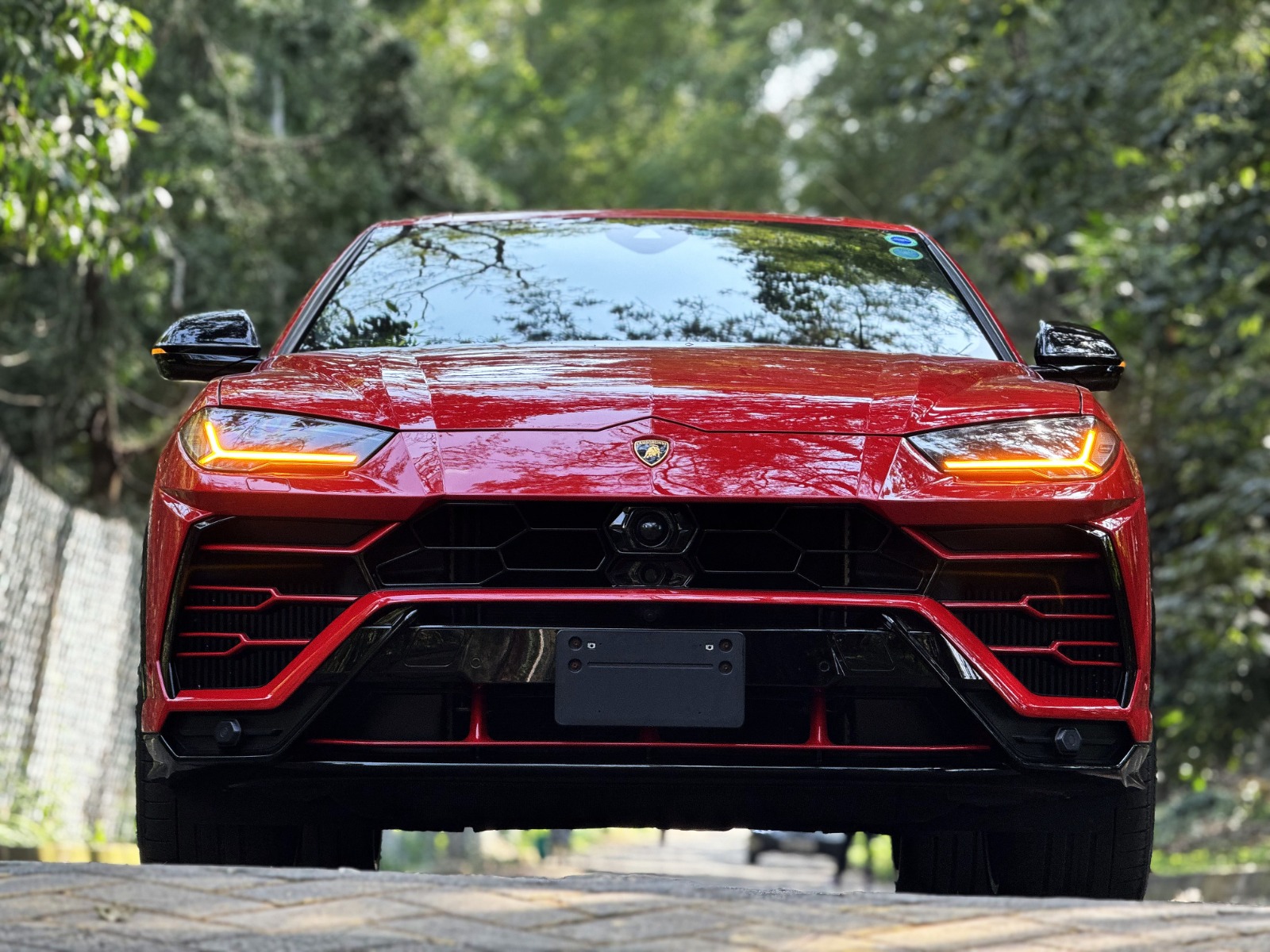 2019 Lamborghini Urus photo 7