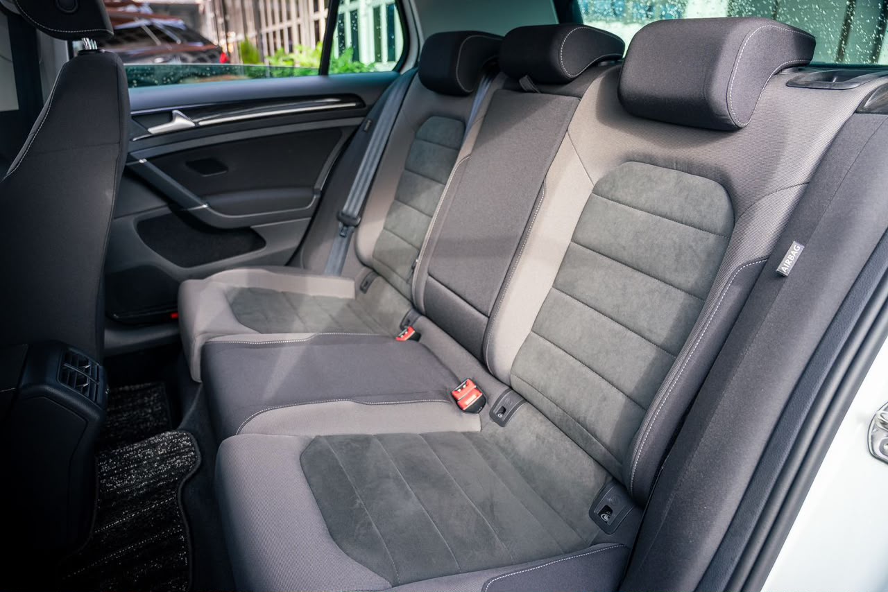 2019 Volkswagen Golf TSI Highline photo 4