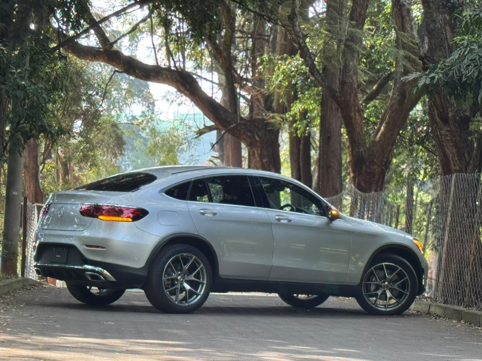 2020 Mercedes 𝐆𝐋𝐂𝟑𝟎𝟎 𝐂𝐎𝐔𝐏𝐄 photo 19