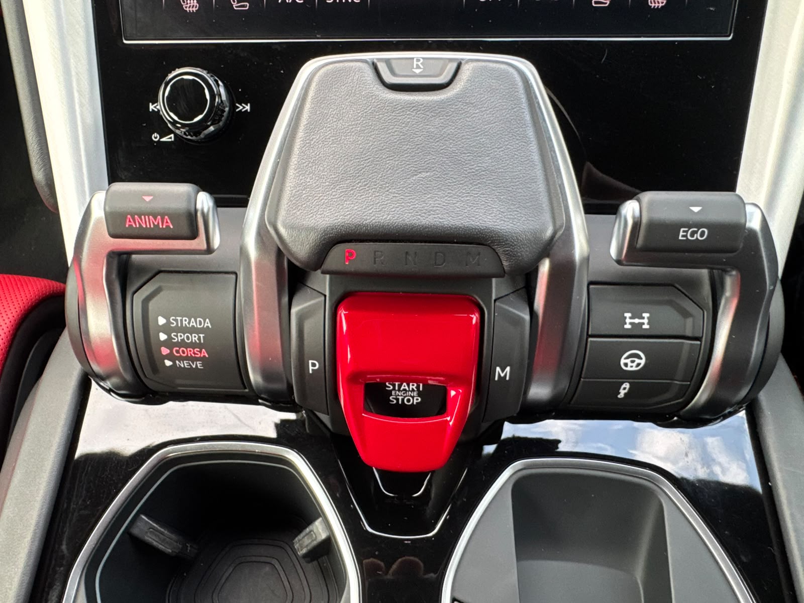 2019 𝐋𝐚𝐦𝐛𝐨𝐫𝐠𝐡𝐢𝐧𝐢 Urus photo 13