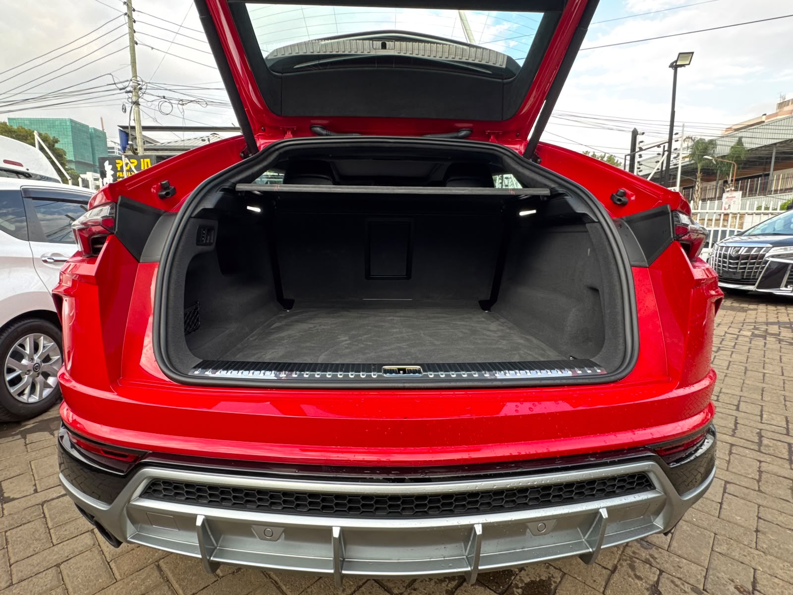 2019 𝐋𝐚𝐦𝐛𝐨𝐫𝐠𝐡𝐢𝐧𝐢 Urus photo 14