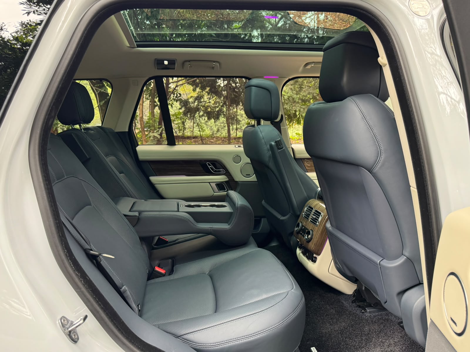 2019 Rand Rover 𝐑𝐀𝐍𝐆𝐄 𝐑𝐎𝐕𝐄𝐑 𝐕𝐎𝐆𝐔𝐄 photo 17
