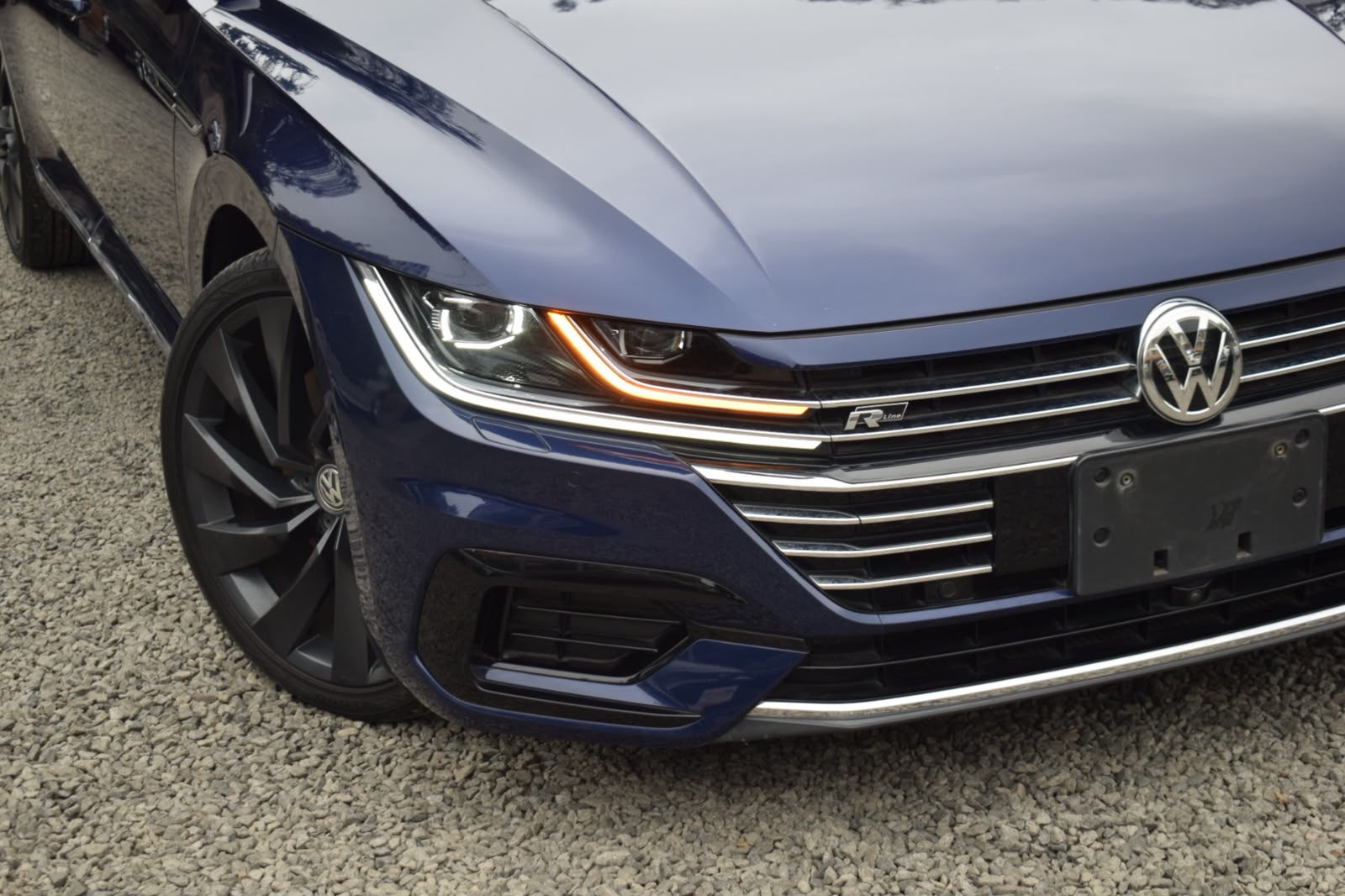 2018 Volkswagen VOLKSWAGEN ARTEON photo 8