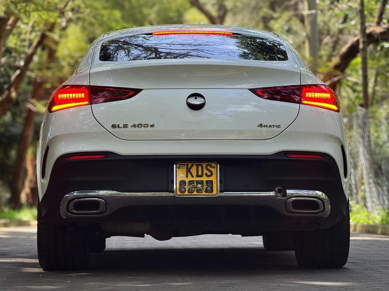 2020 Mercedes GLE400d COUPÉ photo 2