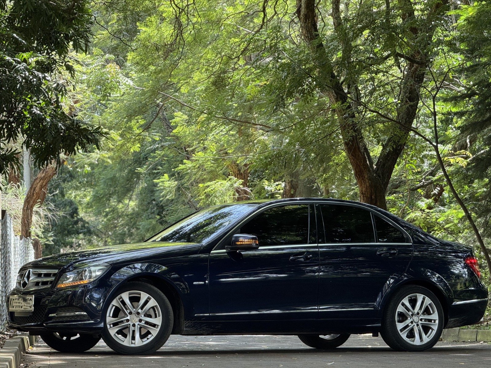 Mercedes C200