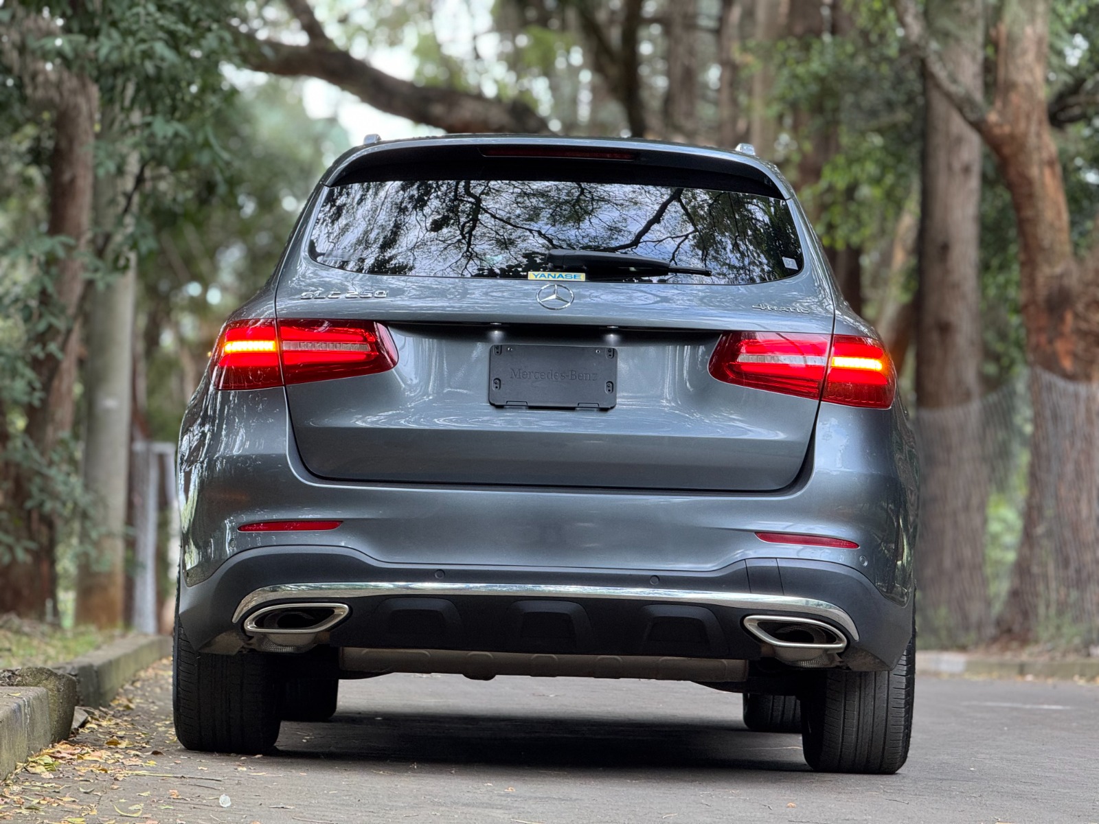 2019 Mercedes 𝐆𝐋𝐂𝟐𝟓𝟎 𝟒𝐌𝐀𝐓𝐈𝐂 photo 10