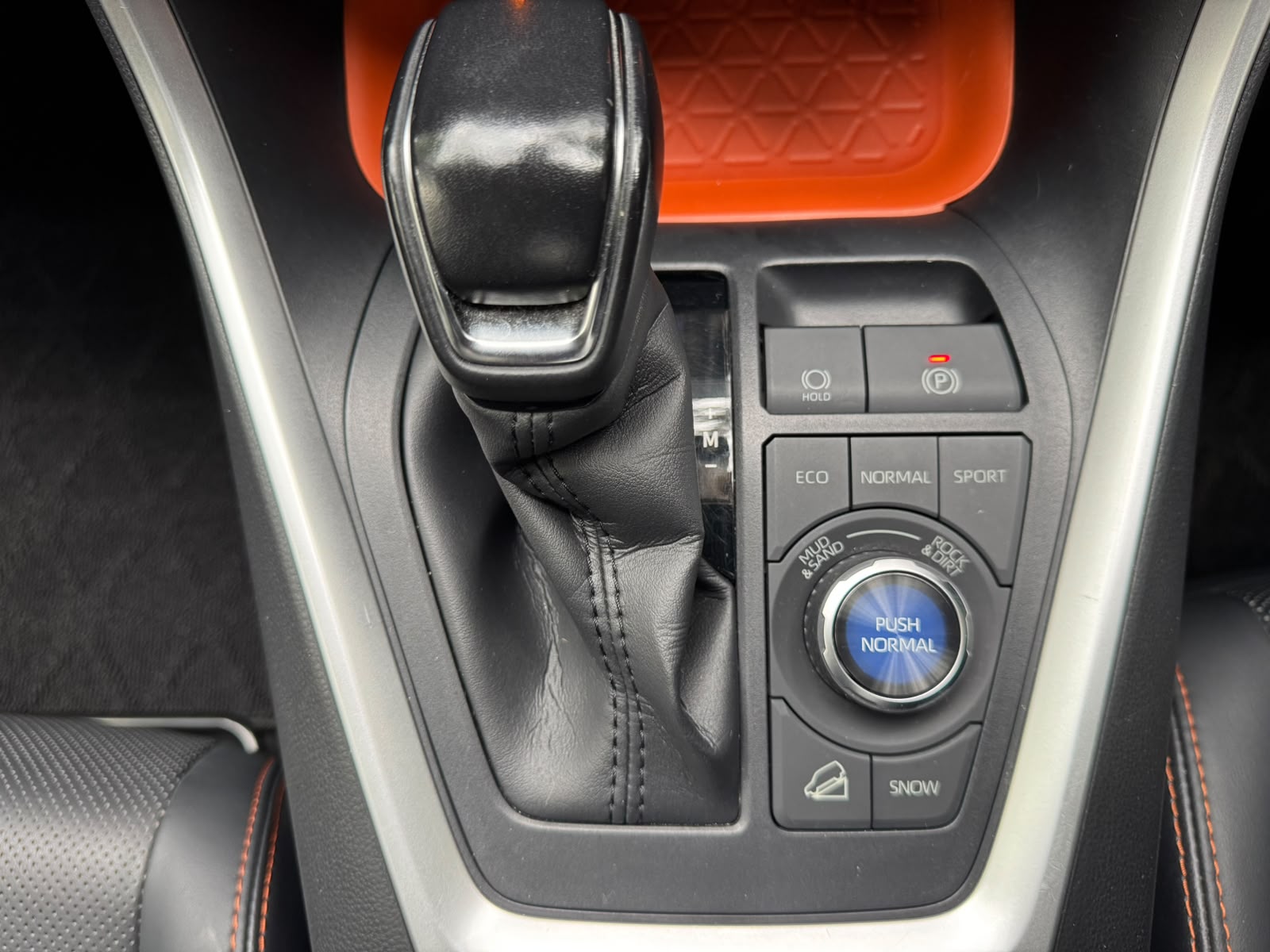 2021 Toyota RAV4 ADVENTURE photo 7
