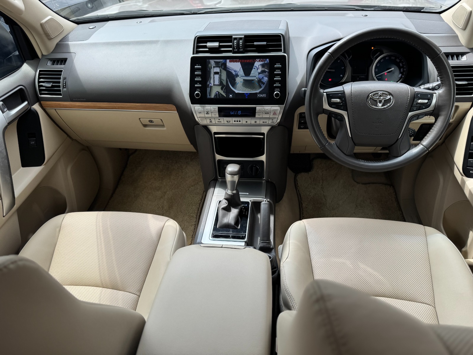 2022 Toyota LANDCRUISER-PRADO-TX.L photo 11