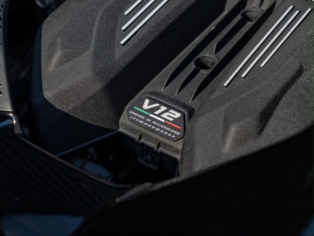 2024 Lamborghini Revuelto photo 13