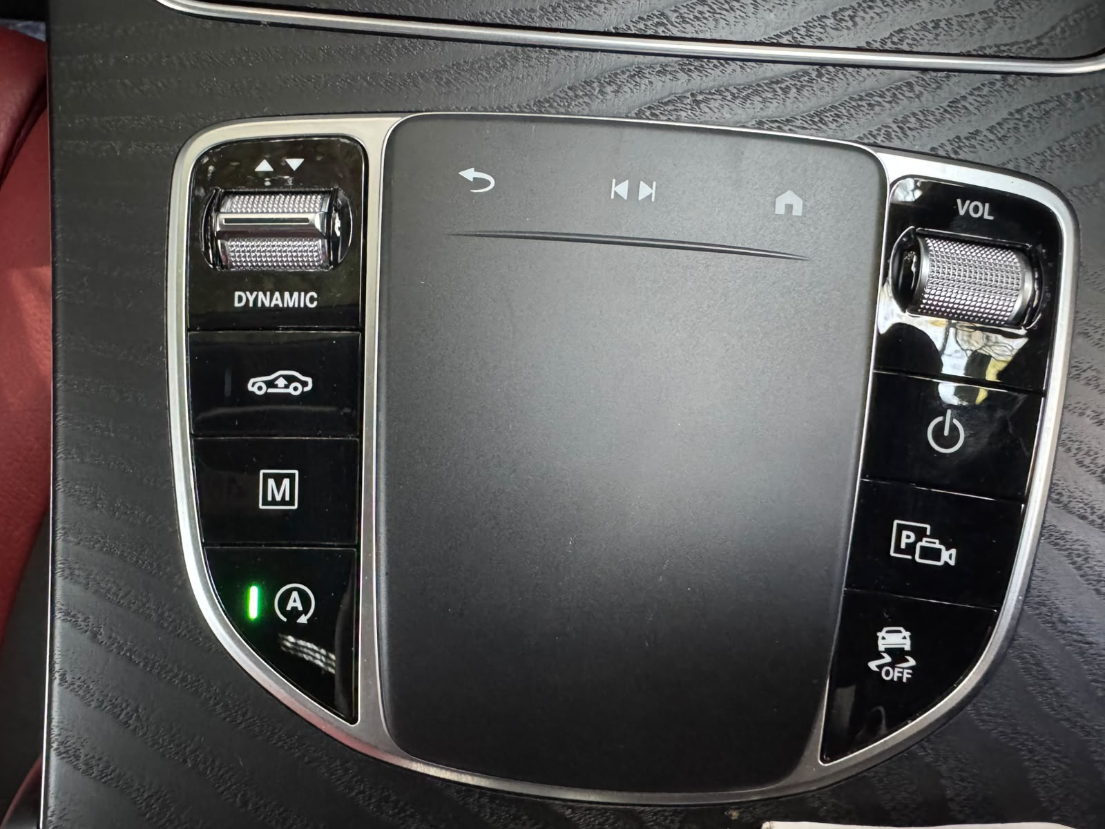 2020 Mercedes 𝐆𝐋𝐂𝟑𝟎𝟎 𝐂𝐎𝐔𝐏𝐄 photo 7