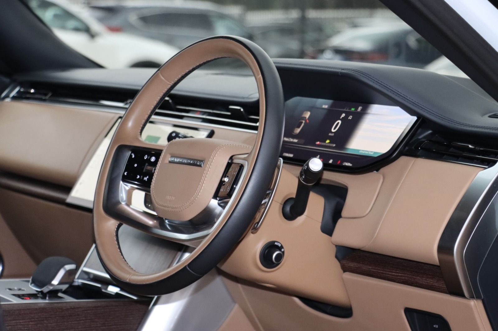 2023 Land Rover 𝐑𝐀𝐍𝐆𝐄 𝐑𝐎𝐕𝐄𝐑 𝐀𝐔𝐓𝐎𝐁𝐈𝐎𝐆𝐑𝐀𝐏𝐆𝐇𝐘 photo 14