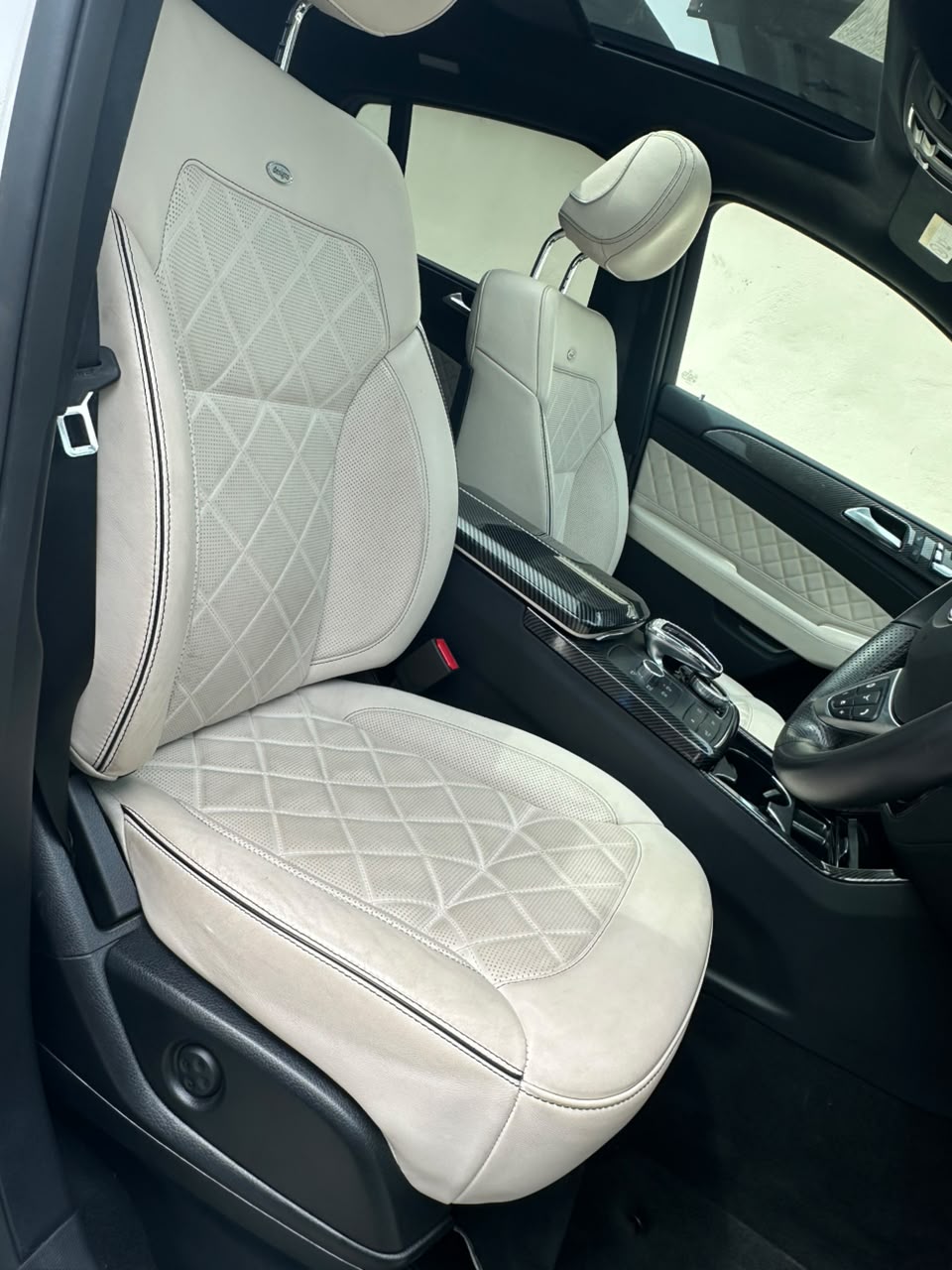 2019 Mercedes-Benz GLE 43 AMG 4MATIC Mercedes-Benz photo 10