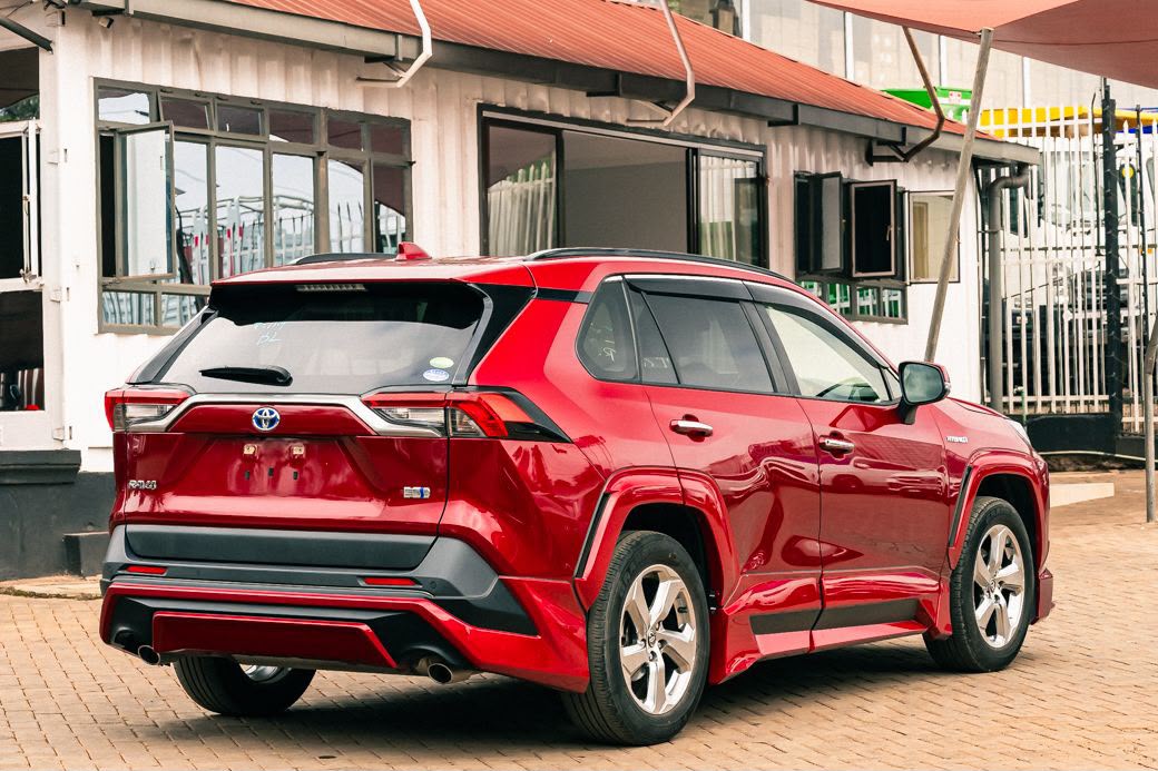 2019 Toyota RAV4 Hybrid photo 8