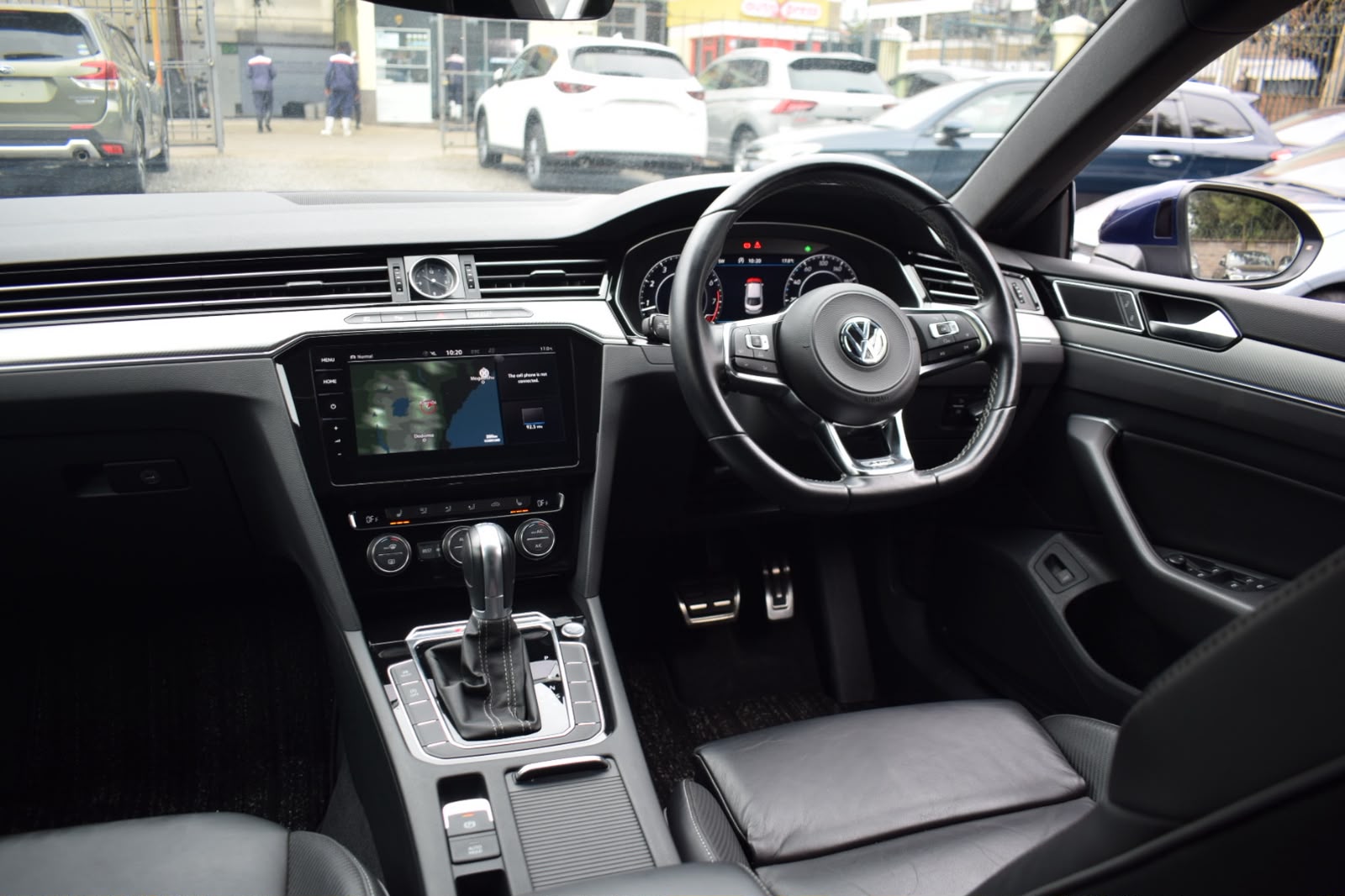 2018 Volkswagen VOLKSWAGEN ARTEON photo 12