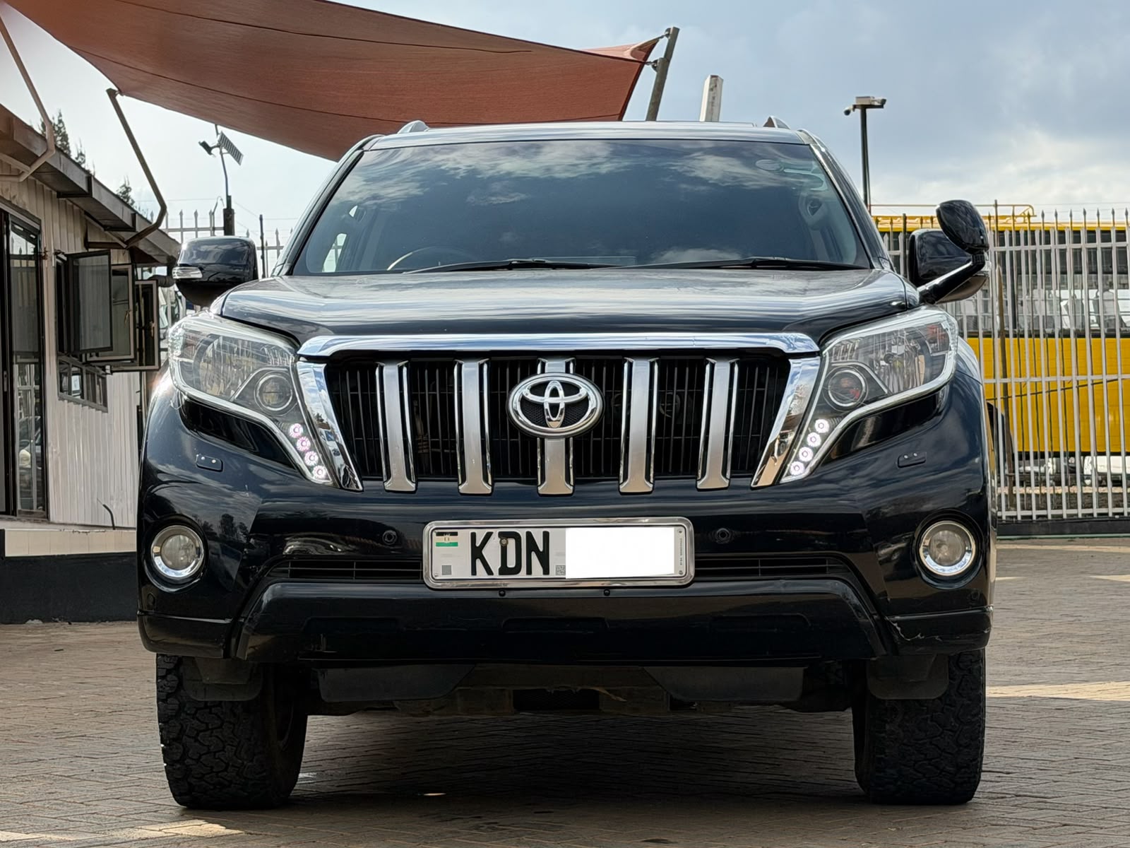 2016 Toyota Land Cruiser Prado J150 photo 5
