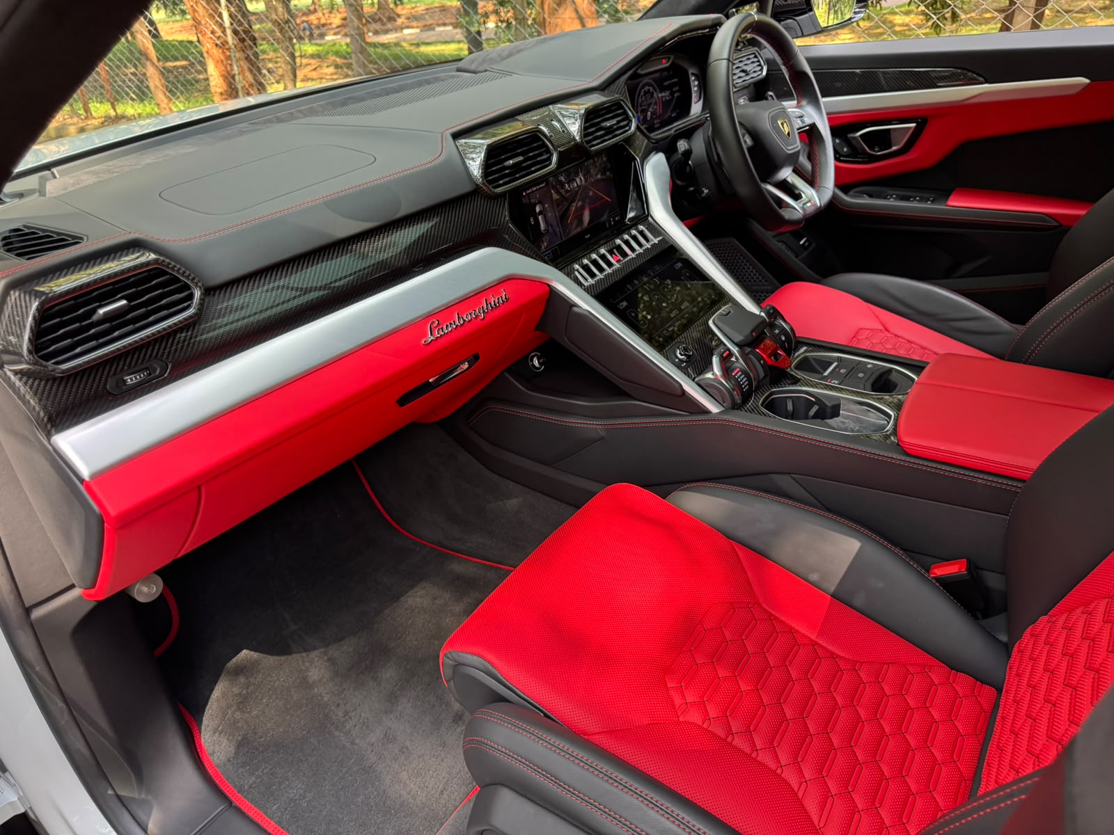 2020 𝐋𝐚𝐦𝐛𝐨𝐫𝐠𝐡𝐢𝐧𝐢 Urus photo 19