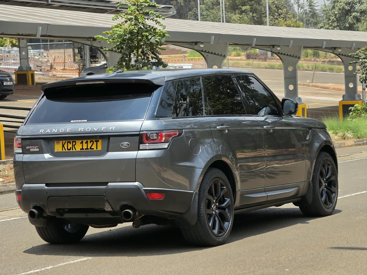 2015 Land Rover RANGE ROVER SPORT photo 2