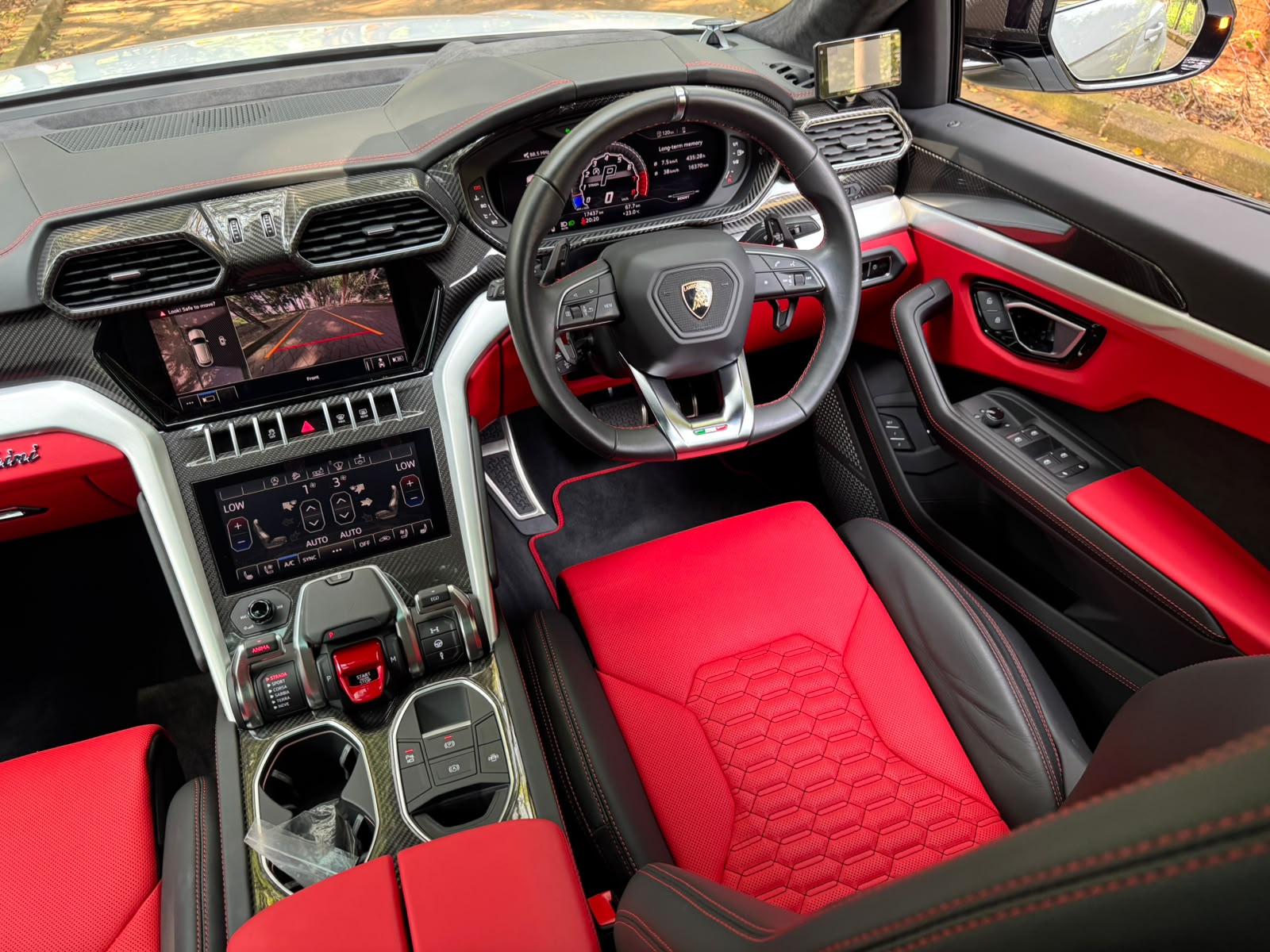 2020 𝐋𝐚𝐦𝐛𝐨𝐫𝐠𝐡𝐢𝐧𝐢 Urus photo 5