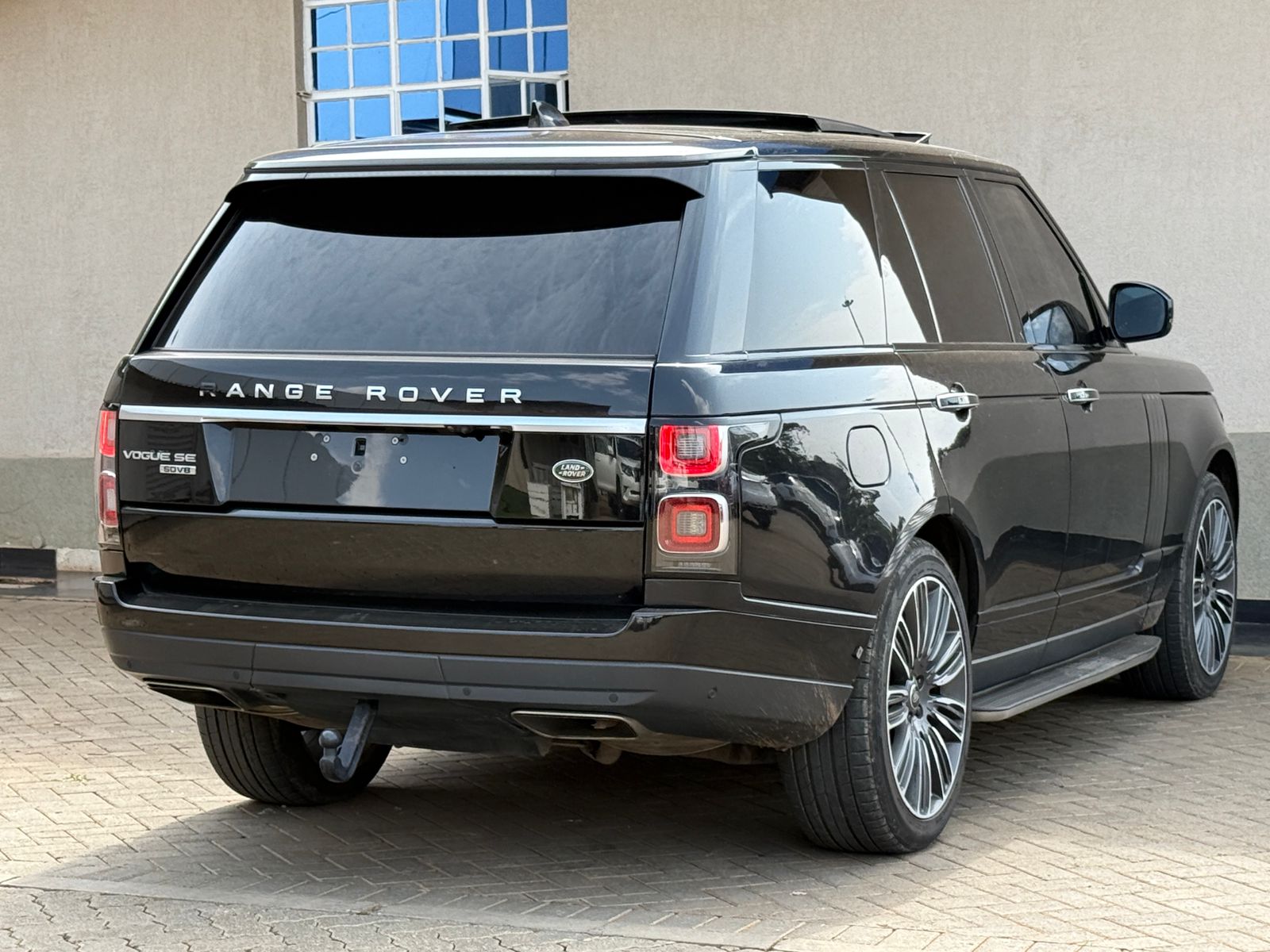 2018 Land Rover Range Rover Vogue photo 14