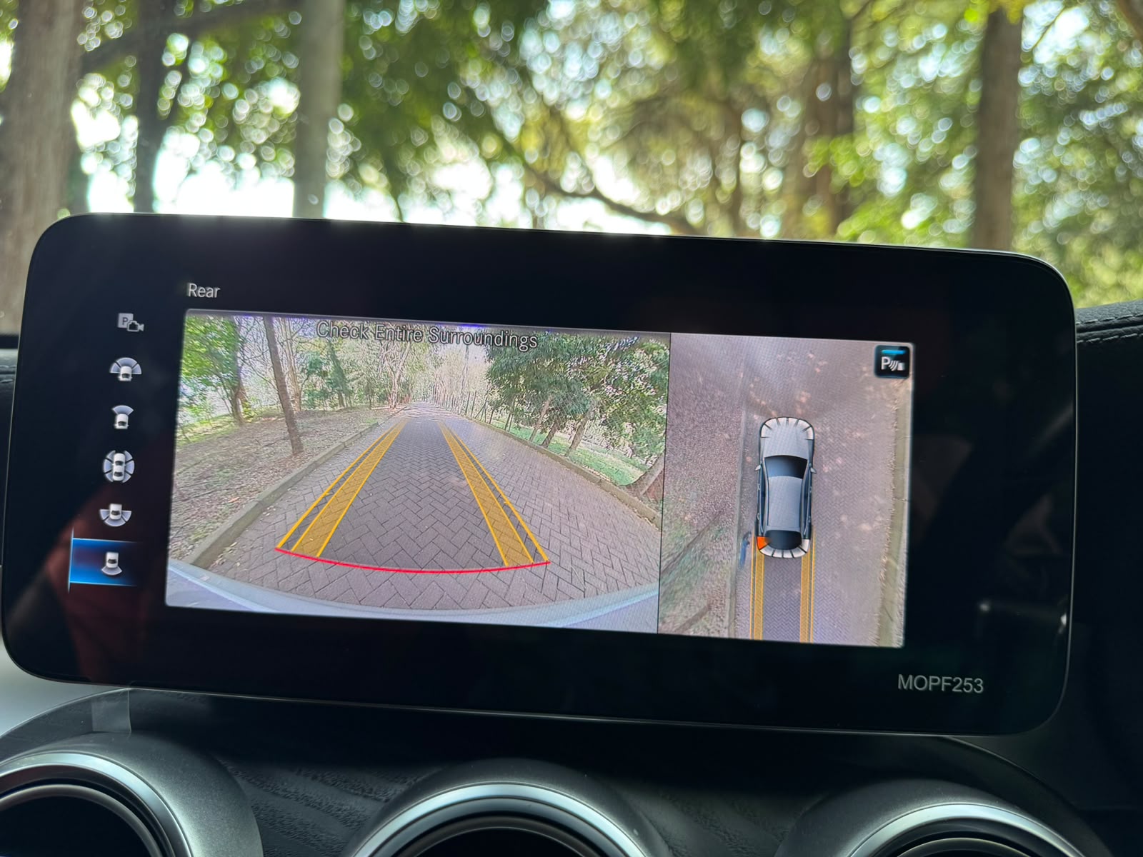 2020 Mercedes 𝐆𝐋𝐂𝟑𝟎𝟎 𝐂𝐎𝐔𝐏𝐄 photo 7