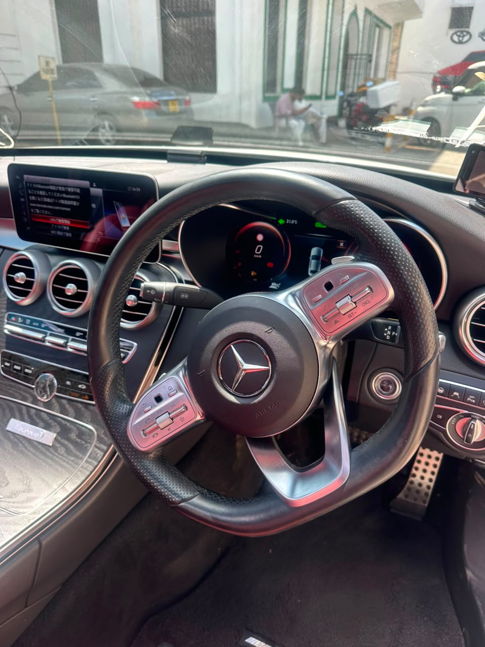 2019 Mercedes C200 photo 5