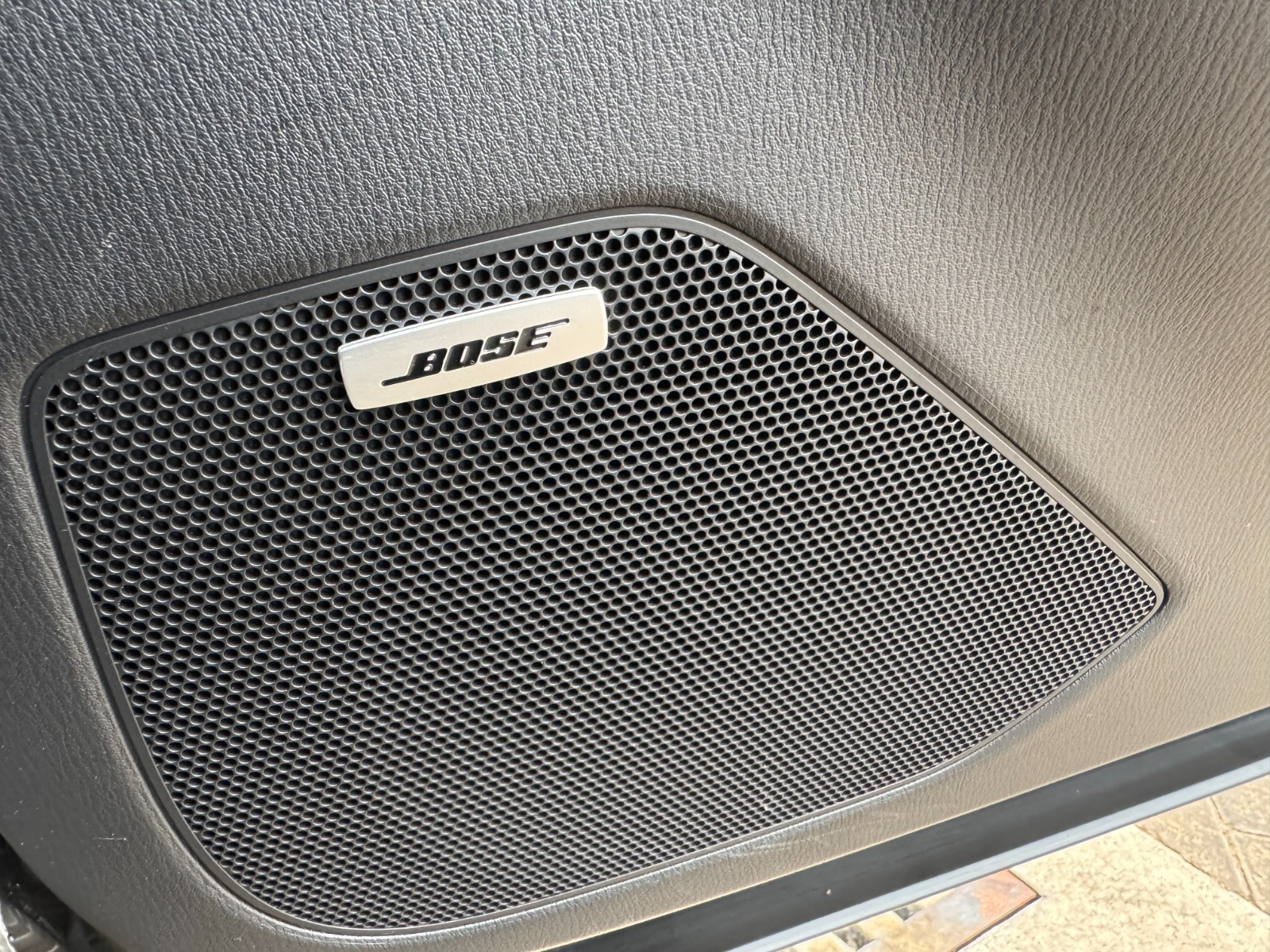 2026 Mazda 𝐂𝐗-𝟖 𝐀𝐖𝐃 photo 17