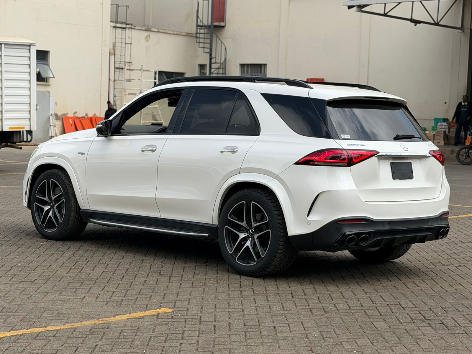 2020 Mercedes GLE53 AMG 4MATIC+ S.W photo 14