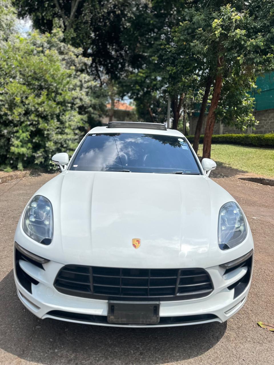 2017 Porsche PORSCHE MACAN GTS photo 9