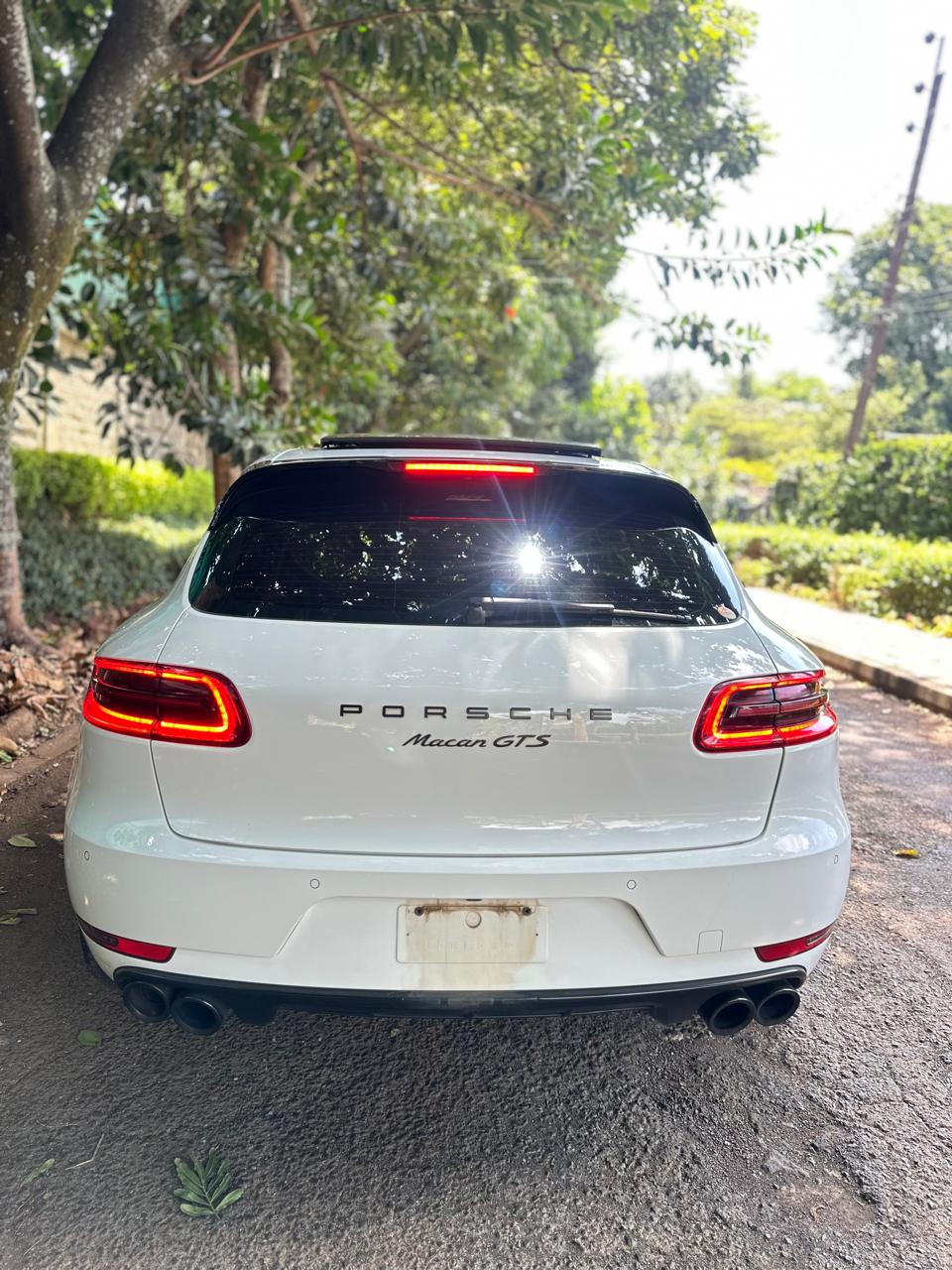 2017 Porsche PORSCHE MACAN GTS photo 11