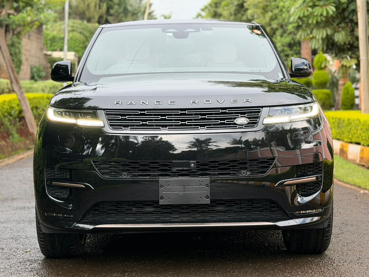 Land Rover Autobiography (New Shape)