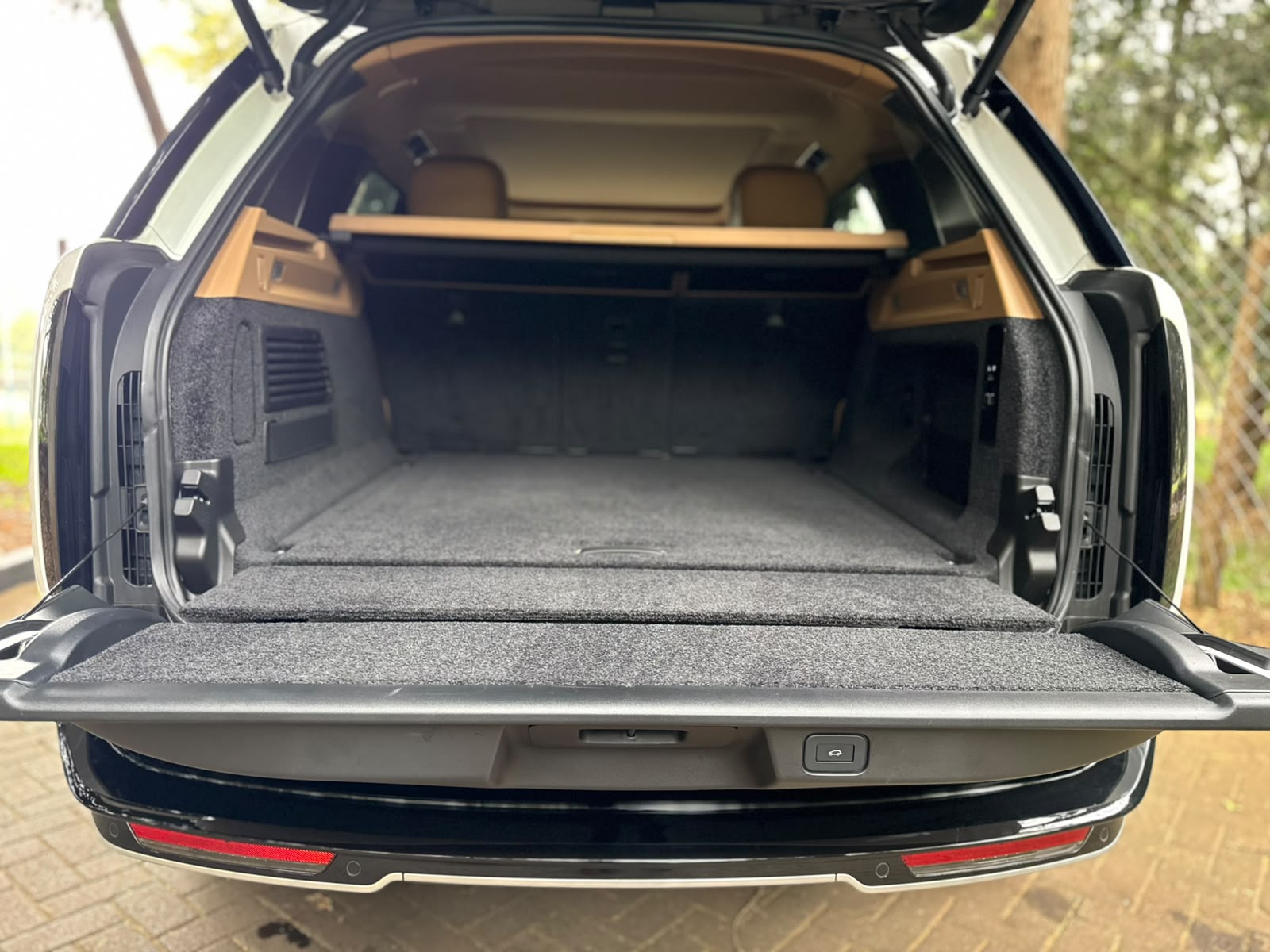 2023 Land Rover 𝐑𝐀𝐍𝐆𝐄 𝐑𝐎𝐕𝐄𝐑 𝐕𝐎𝐆𝐔𝐄 𝐃𝟑𝟎𝟎 photo 13