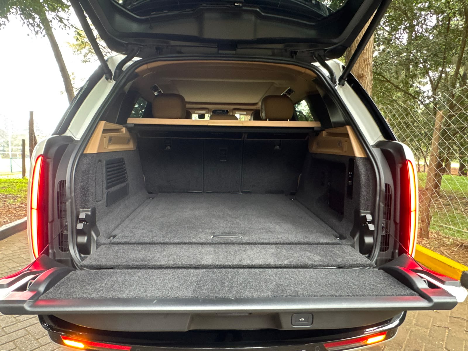 2023 Land Rover 𝐑𝐀𝐍𝐆𝐄 𝐑𝐎𝐕𝐄𝐑 𝐕𝐎𝐆𝐔𝐄 𝐃𝟑𝟎𝟎 photo 19