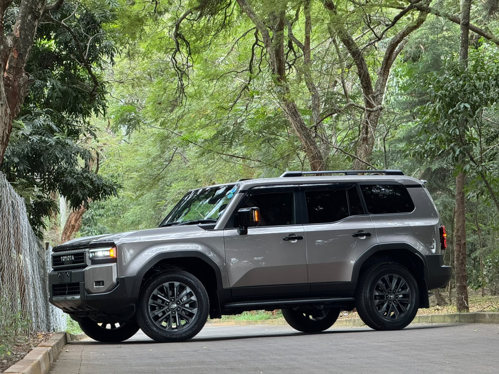 2024 Toyota LANDCRUISER PRADO J250 photo 10