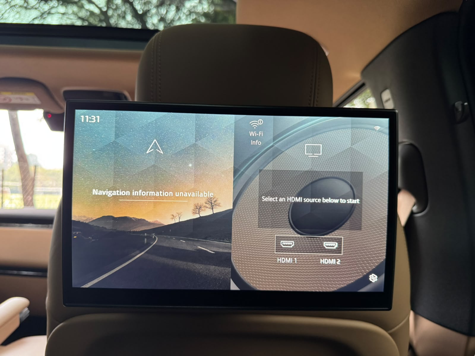 2023 Land Rover 𝐑𝐀𝐍𝐆𝐄 𝐑𝐎𝐕𝐄𝐑 𝐕𝐎𝐆𝐔𝐄 𝐃𝟑𝟎𝟎 photo 6