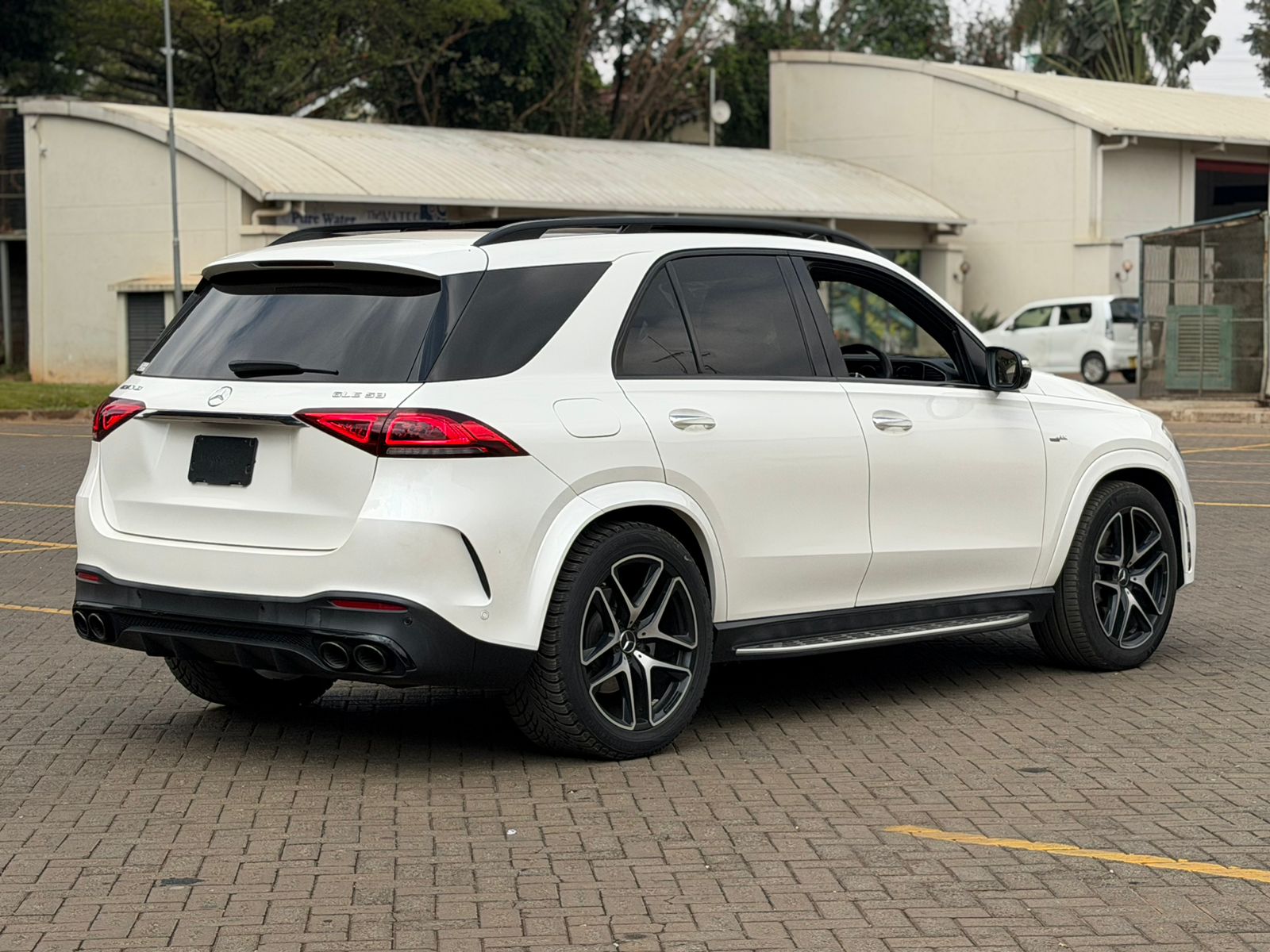 2020 Mercedes GLE53 AMG 4MATIC+ S.W photo 15